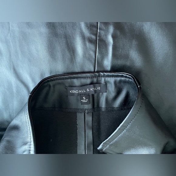 Kendall + Kylie Skirt - Picture 3 of 3